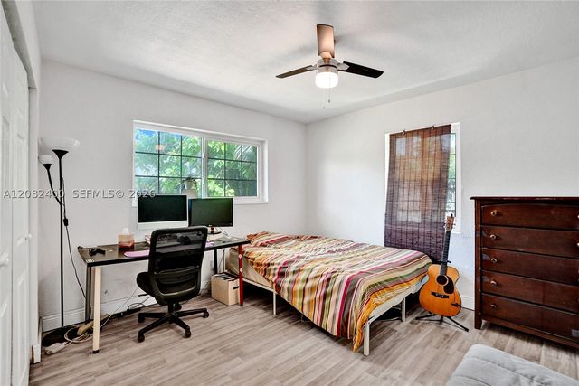 1124 NW 16th St, Fort Lauderdale, FL 33311