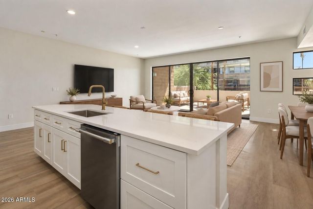 7126 E OSBORN Road 1029, Scottsdale, AZ 85251
