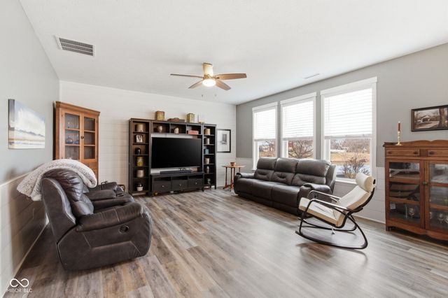 12030 Linnet Place, Noblesville, IN 46060