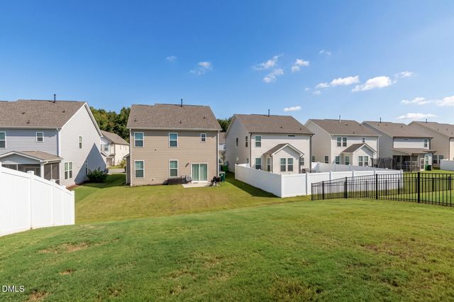 88 Antler Steel Drive, Clayton, NC 27527