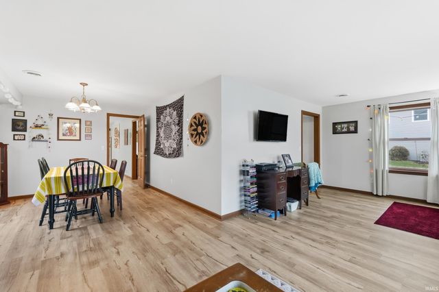 4526 Mirror Light Place, Fort Wayne, IN 46804