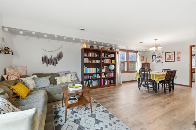 4526 Mirror Light Place, Fort Wayne, IN 46804