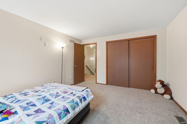 4526 Mirror Light Place, Fort Wayne, IN 46804