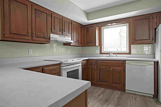 4526 Mirror Light Place, Fort Wayne, IN 46804