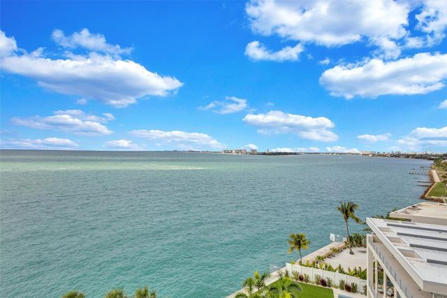 4822 OCEAN BOULEVARD 9A, Siesta Key, FL 34242