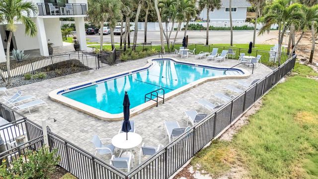 4822 OCEAN BOULEVARD 9A, Siesta Key, FL 34242