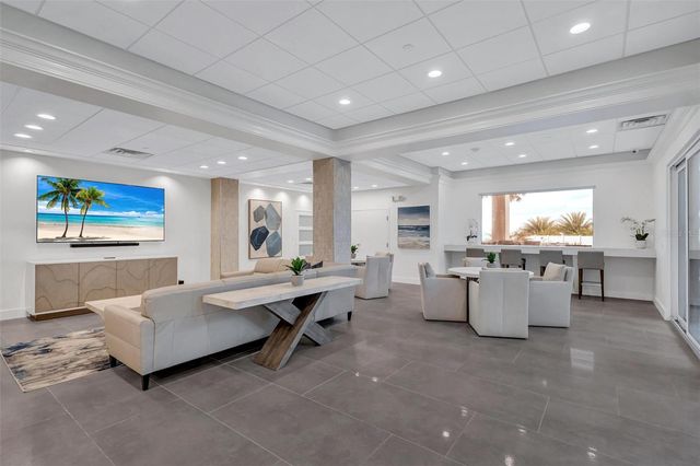 4822 OCEAN BOULEVARD 9A, Siesta Key, FL 34242