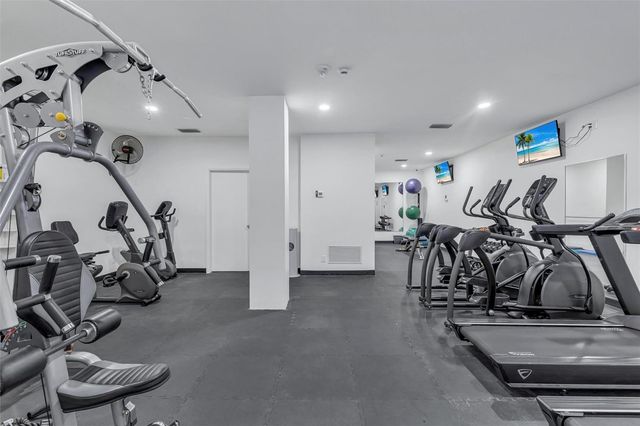 4822 OCEAN BOULEVARD 9A, Siesta Key, FL 34242