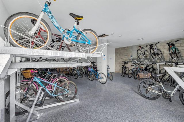 4822 OCEAN BOULEVARD 9A, Siesta Key, FL 34242