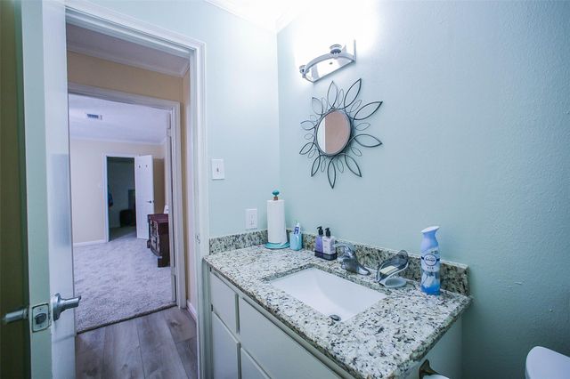 9511 Sharpcrest Street, Houston, TX 77036