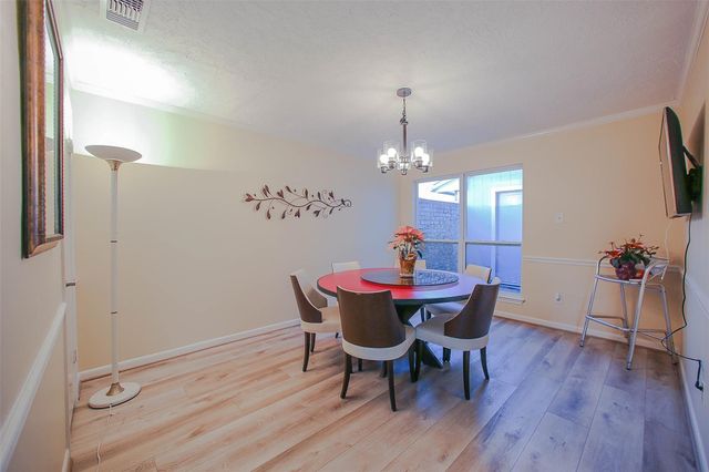 9511 Sharpcrest Street, Houston, TX 77036