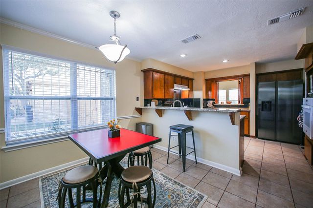9511 Sharpcrest Street, Houston, TX 77036