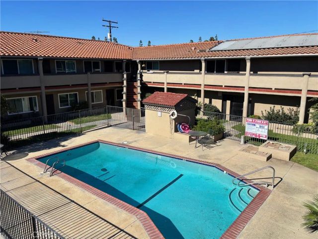 1521 E Canfield, Anaheim, CA 92805