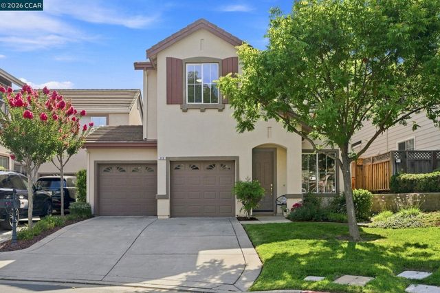 222 Abigail Cir, Danville, CA 94506