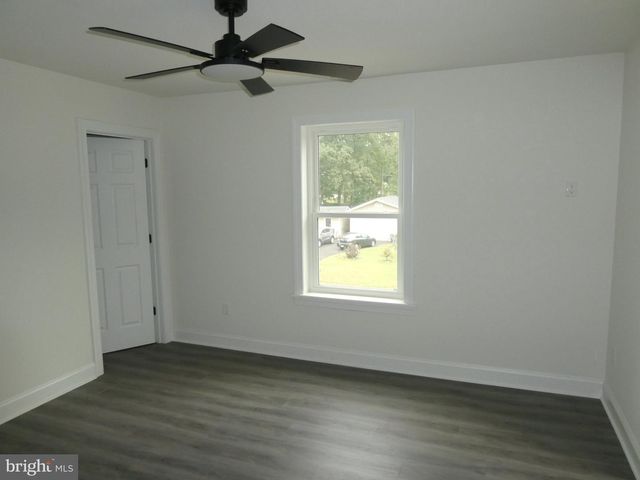 1630 MAGNOLIA AVE, Williamstown, NJ 08094