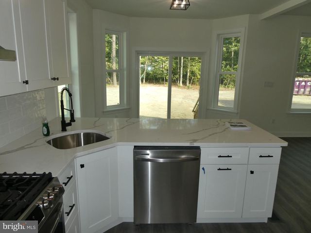 1630 MAGNOLIA AVE, Williamstown, NJ 08094