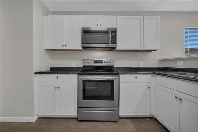 4107 W 56th Place, Tulsa, OK 74107