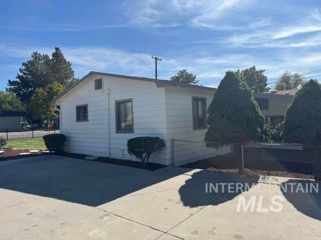 2307 S Columbus St, Boise, ID 83705