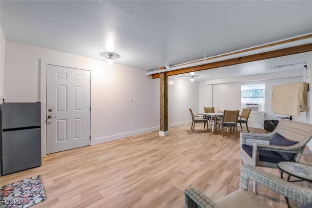 693 Emeril CT, Sanibel, FL 33957