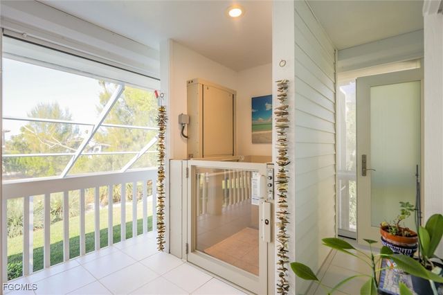 693 Emeril CT, Sanibel, FL 33957