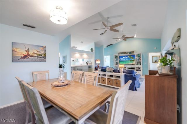 693 Emeril CT, Sanibel, FL 33957