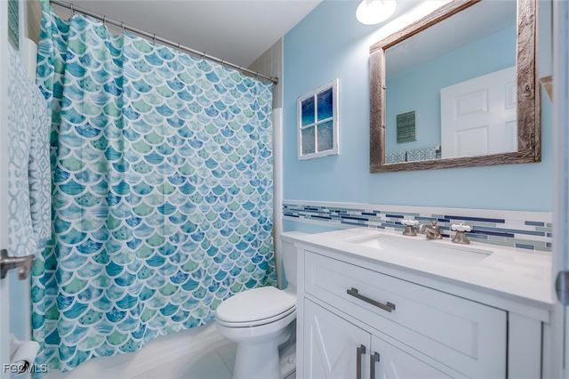 693 Emeril CT, Sanibel, FL 33957