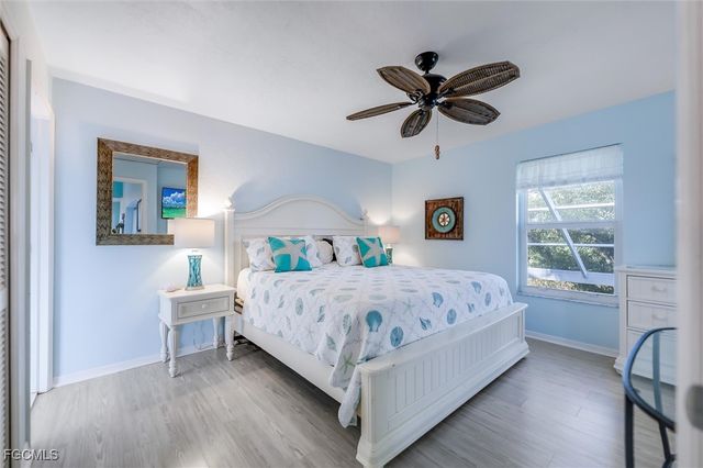 693 Emeril CT, Sanibel, FL 33957