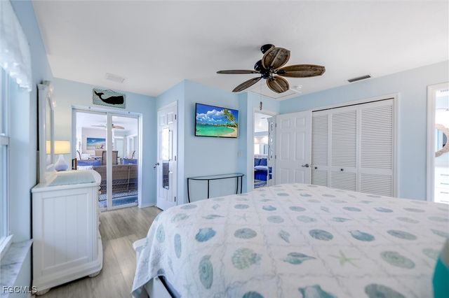 693 Emeril CT, Sanibel, FL 33957