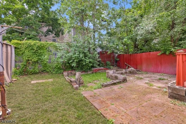 96 South 11Th Street, Newark City, NJ 07107