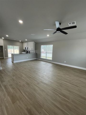 626 W Florence Street, Denison, TX 75020