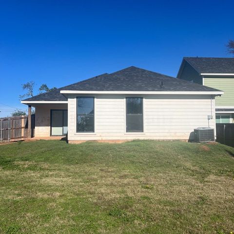 626 W Florence Street, Denison, TX 75020