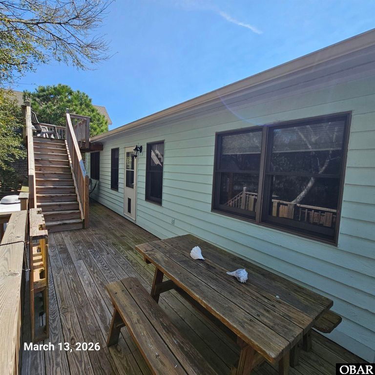 Image 11 of property listing at 105 Plover Drive Lot 3, Duck, NC 27949