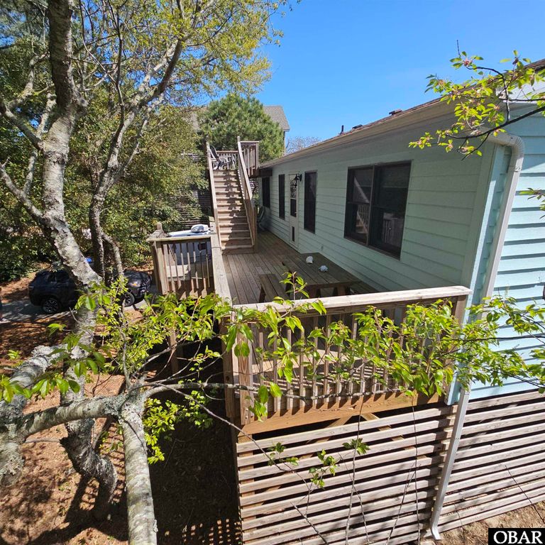 Image 52 of property listing at 105 Plover Drive Lot 3, Duck, NC 27949