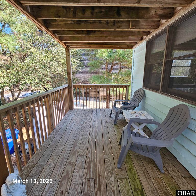 Image 10 of property listing at 105 Plover Drive Lot 3, Duck, NC 27949