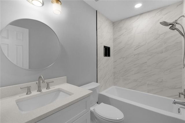 177 W Putnam Ferry W Road, Woodstock, GA 30189