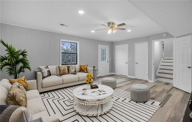 177 W Putnam Ferry W Road, Woodstock, GA 30189