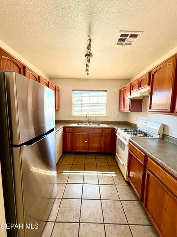 649 LINDA JOHNSON Avenue, El Paso, TX 79932