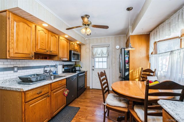 5 Scherer Street, Bethpage, NY 11714