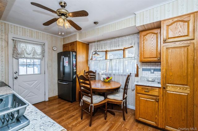 5 Scherer Street, Bethpage, NY 11714