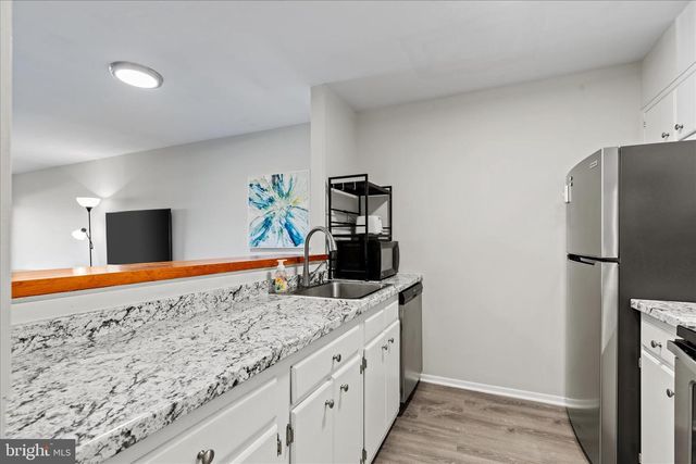 3911 WOODHUE PL, Alexandria, VA 22309