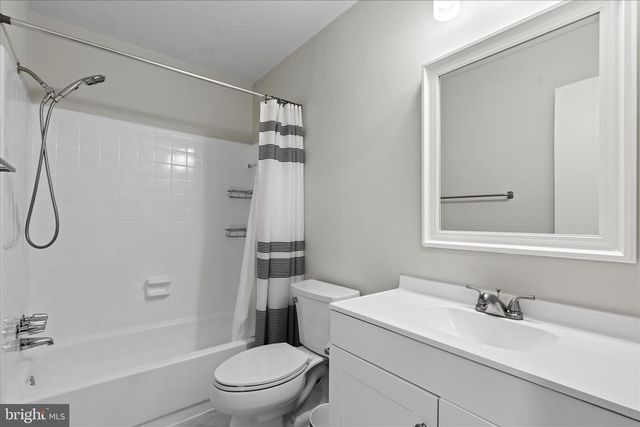 3911 WOODHUE PL, Alexandria, VA 22309