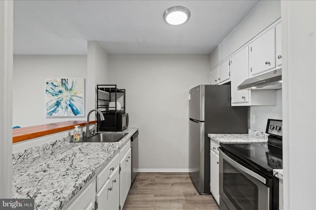 3911 WOODHUE PL, Alexandria, VA 22309