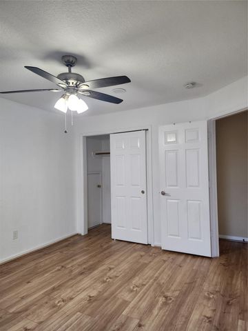 12303 Doe Meadow Drive, Stafford, TX 77477