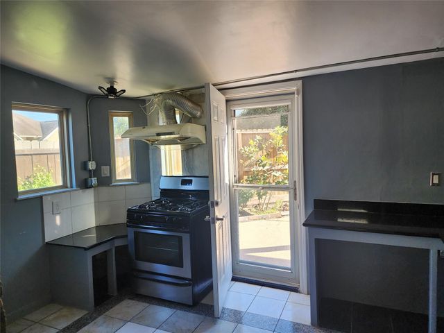 12303 Doe Meadow Drive, Stafford, TX 77477