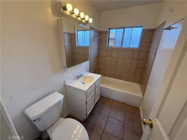 10238 Woodworth Avenue 5, Inglewood, CA 90303