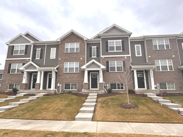 17314 Roscommon Road, Tinley Park, IL 60477