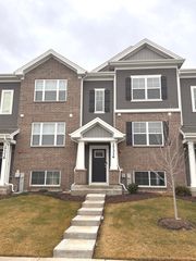 17314 Roscommon Road, Tinley Park, IL 60477