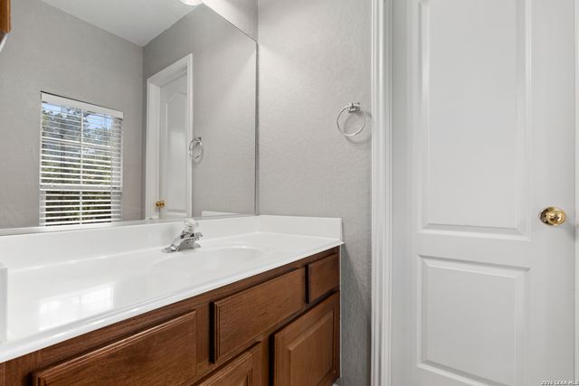 5735 WELSCH VW, San Antonio, TX 78249
