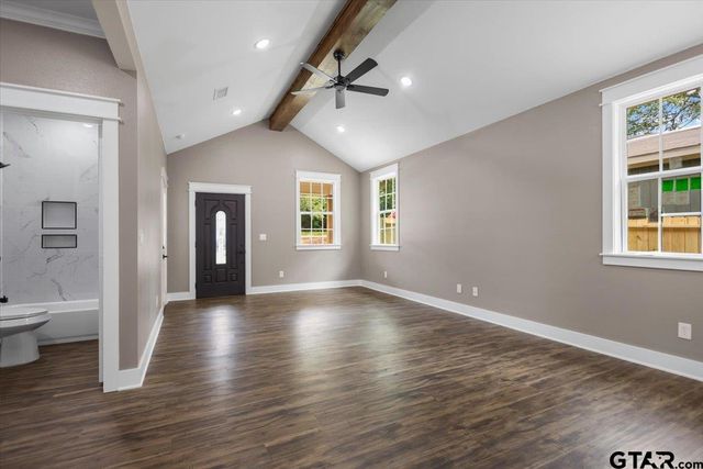 1722 N. Ross, Tyler, TX 75702
