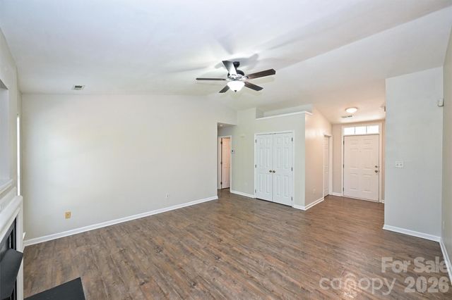 1605 Royal Tree Court, Charlotte, NC 28216